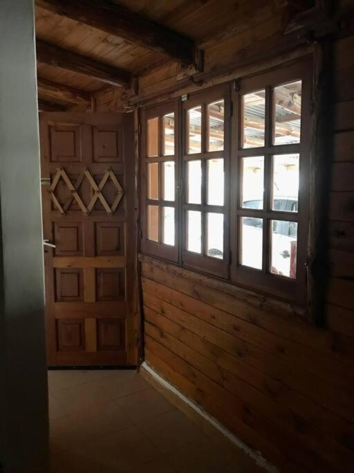 Pequena Casa De Troncos, Detras De Casa Principal No Trabajo Con Tarjeta De Credito Puerto Madryn Extérieur photo