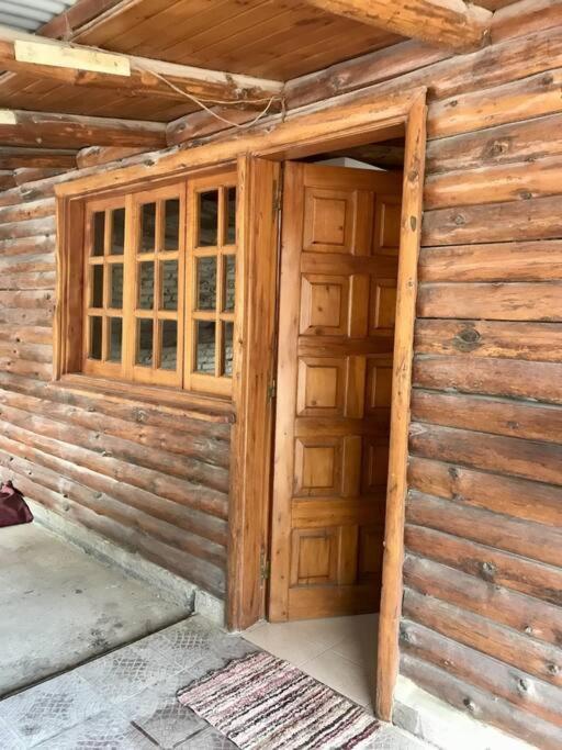 Pequena Casa De Troncos, Detras De Casa Principal No Trabajo Con Tarjeta De Credito Puerto Madryn Extérieur photo